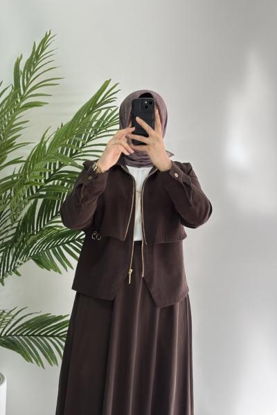 Eksesuarlı Takım Kahverengi