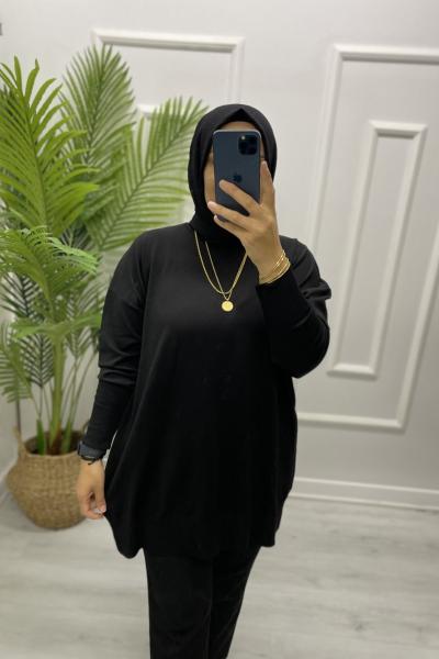 Merve Tunik Siyah