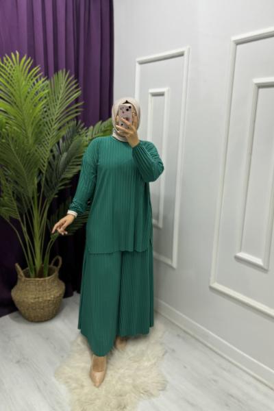 Pliseli Takım Bol Paça Zümrüt